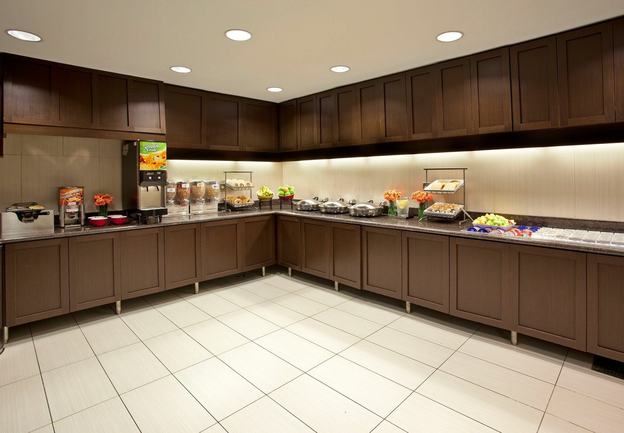 Residence Inn By Marriott Regina Luaran gambar