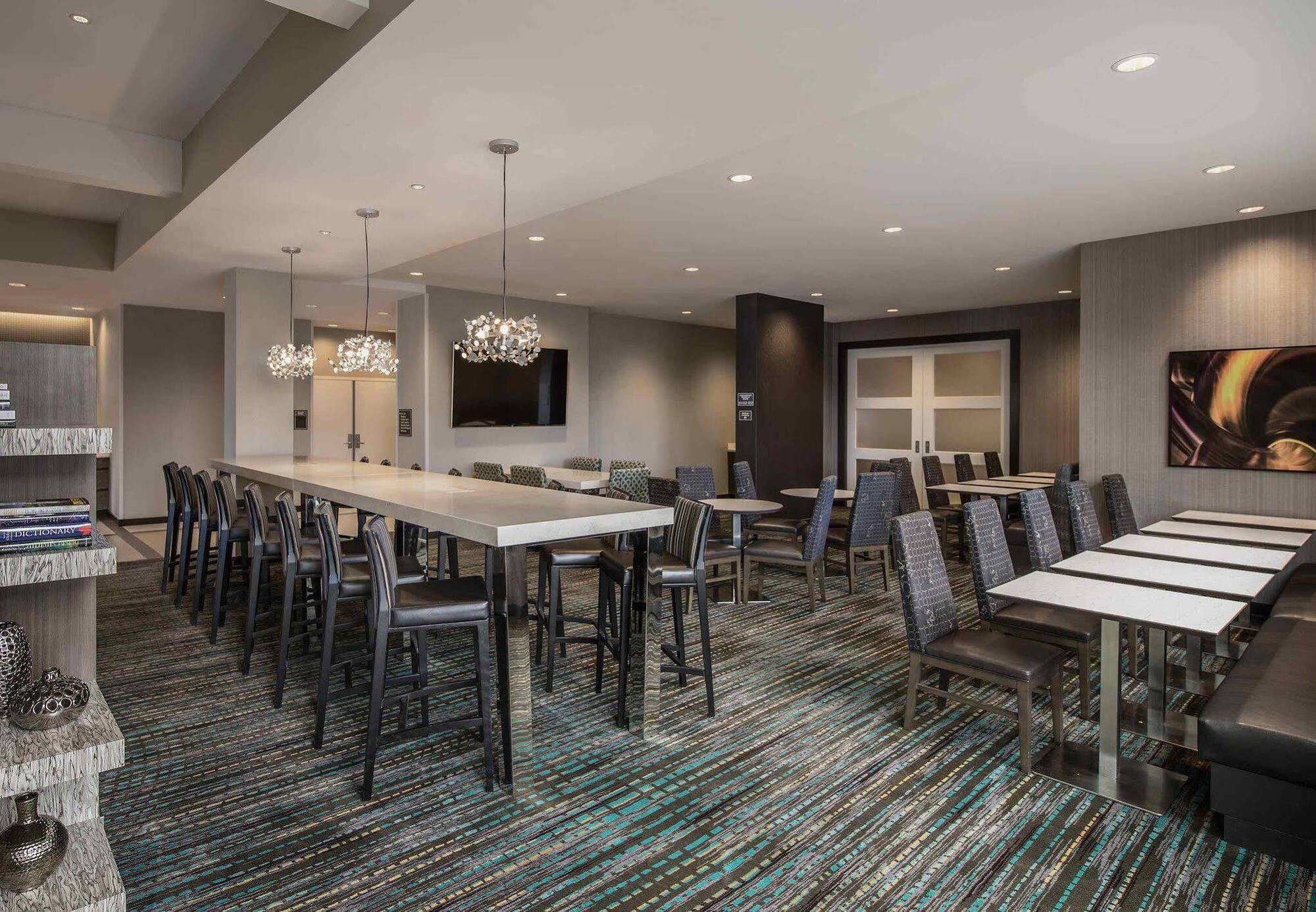 Residence Inn By Marriott Regina Luaran gambar